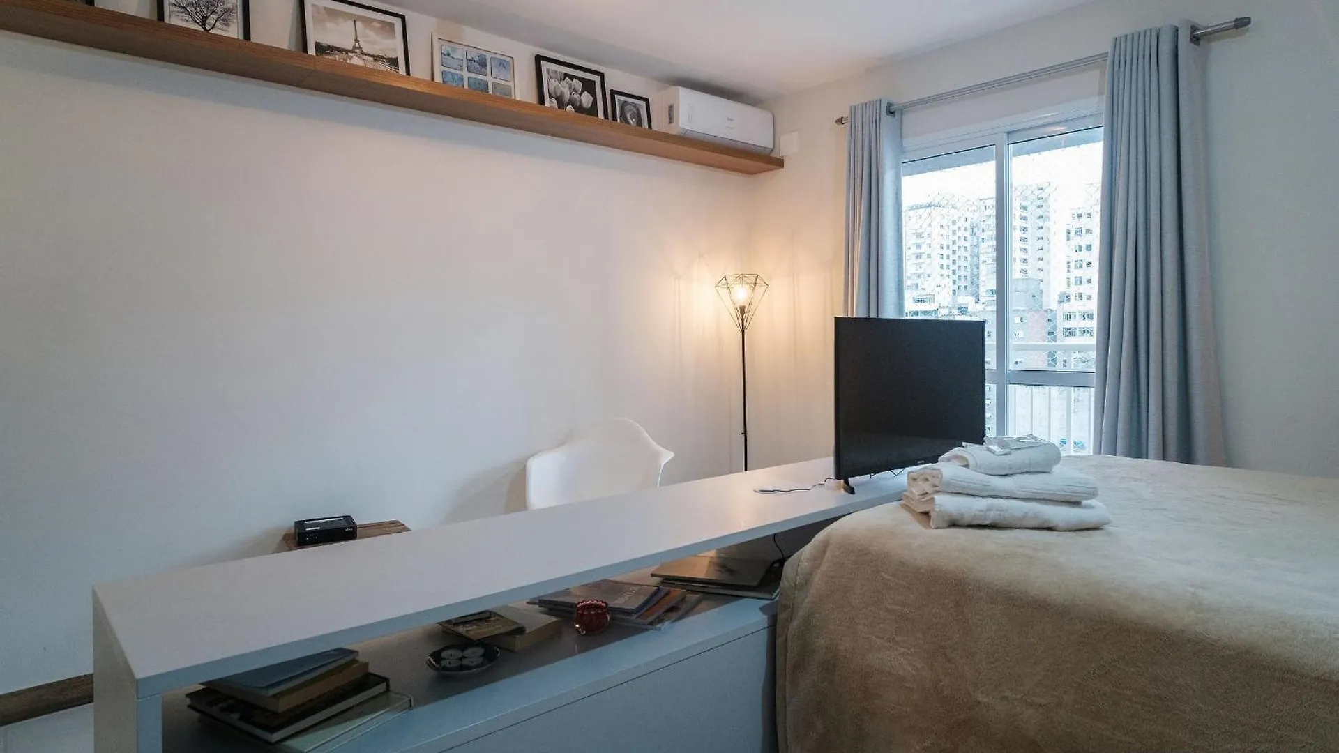 Maravilhoso Studio Metro Republica/Lg Arouch Ac/Wf Apartment Sao Paulo Brazil